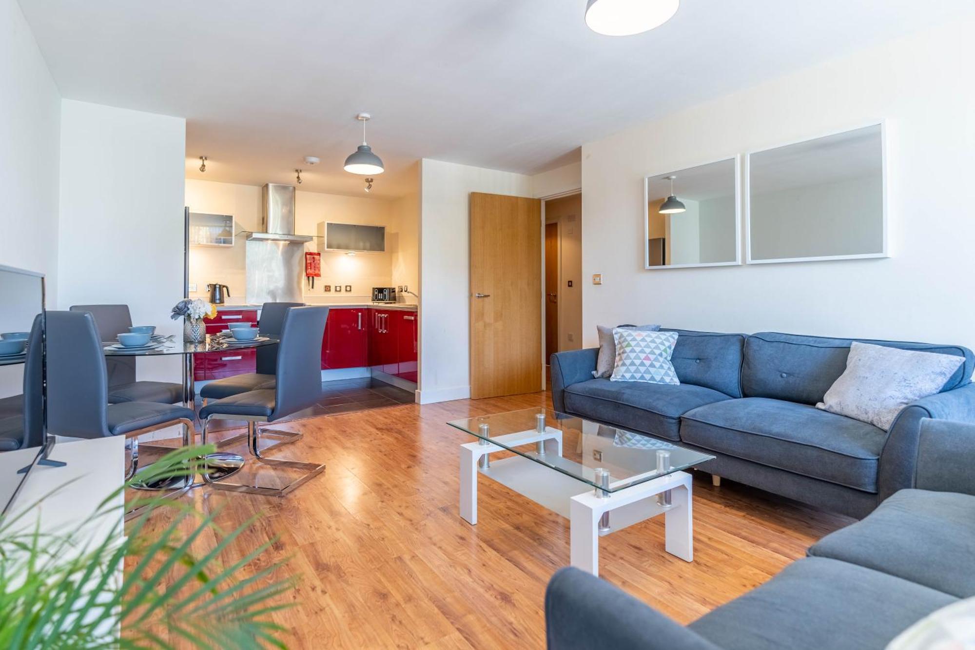 Cotels At Vizion Serviced Apartments, Superfast Broadband, Location, Free Parking, Fully Equipped Kitchen Milton Keynes