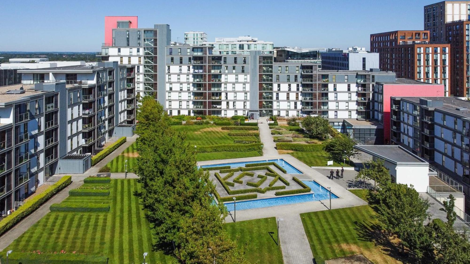 Apartment Cotels At Vizion Serviced Apartments, Superfast Broadband, Location, Free Parking, Fully Equipped Kitchen