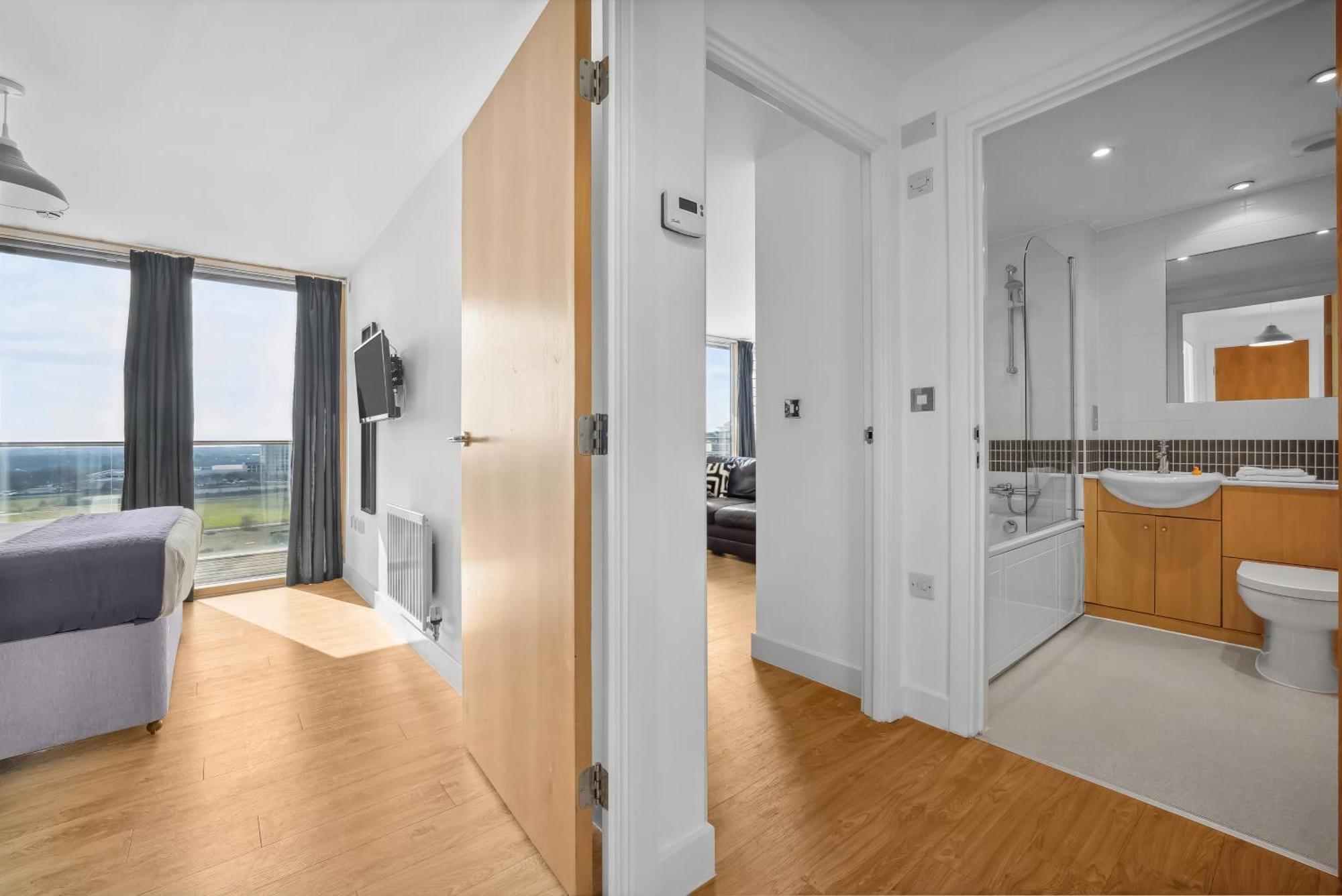 Cotels At Vizion Serviced Apartments, Superfast Broadband, Location, Free Parking, Fully Equipped Kitchen *