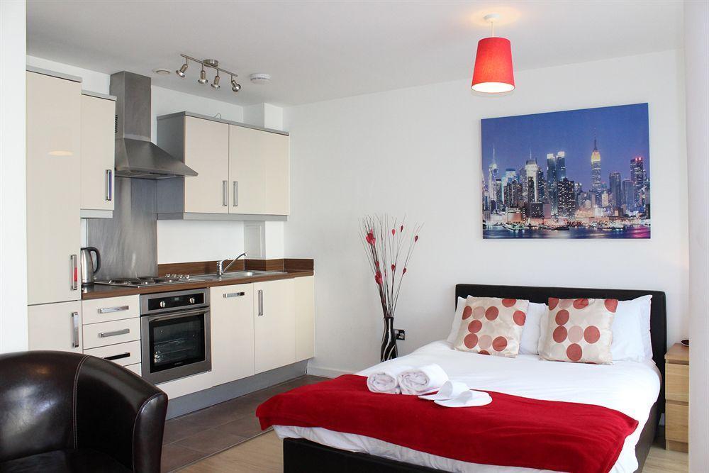Cotels At Vizion Serviced Apartments, Superfast Broadband, Location, Free Parking, Fully Equipped Kitchen * Milton Keynes