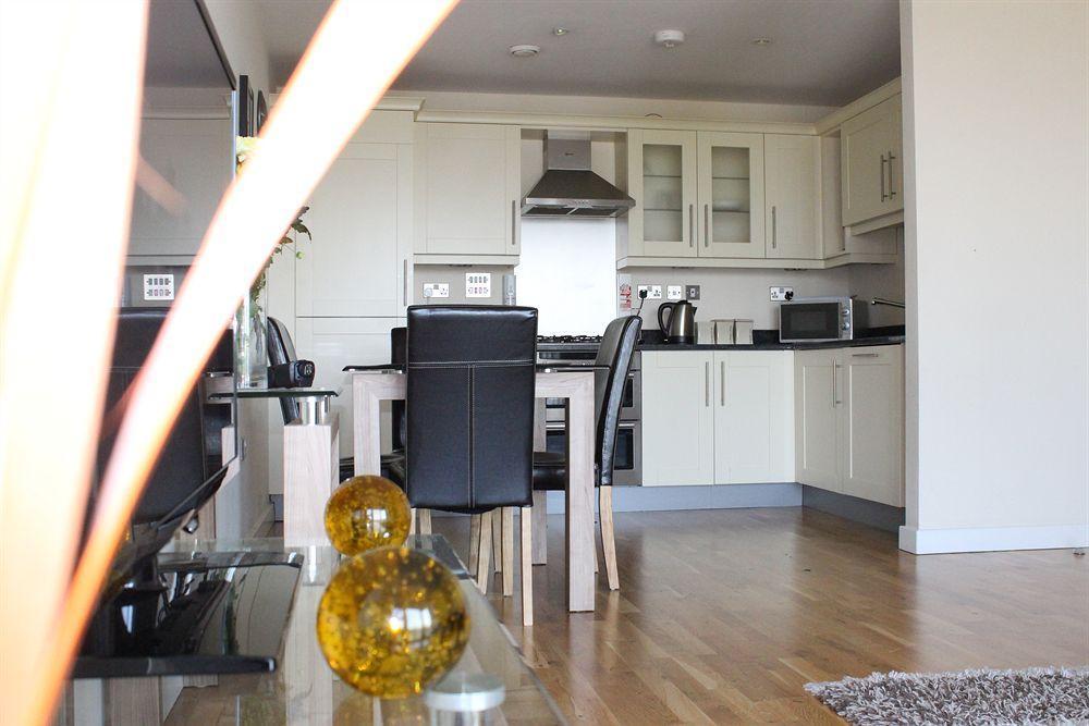 Cotels At Vizion Serviced Apartments, Superfast Broadband, Location, Free Parking, Fully Equipped Kitchen * Milton Keynes