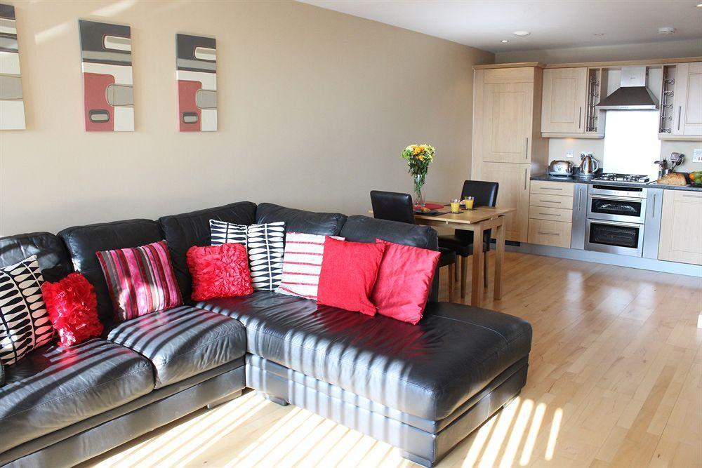 Cotels At Vizion Serviced Apartments, Superfast Broadband, Location, Free Parking, Fully Equipped Kitchen Apartment Milton Keynes