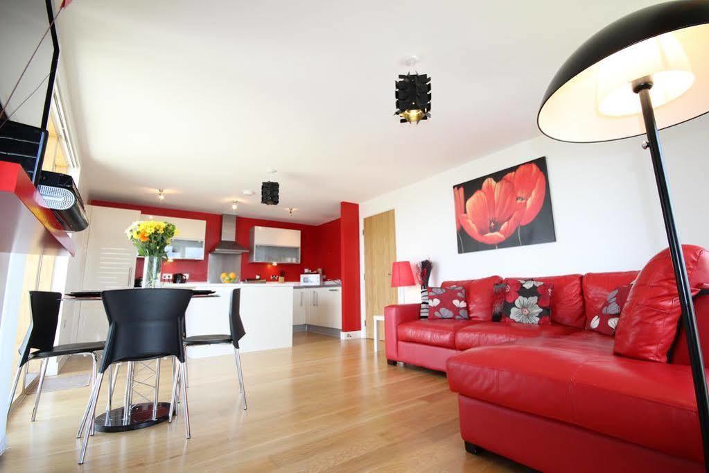 Apartment Cotels At Vizion Serviced Apartments, Superfast Broadband, Location, Free Parking, Fully Equipped Kitchen Milton Keynes